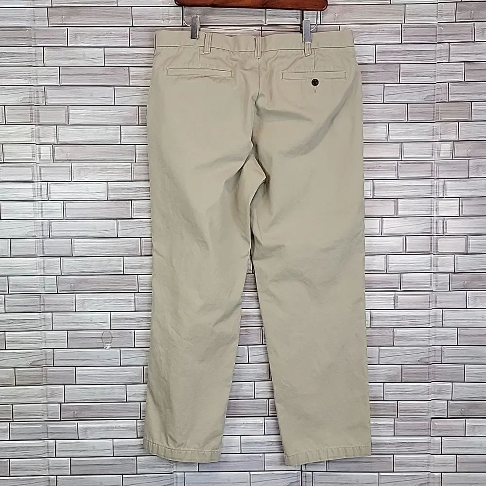 Lands End Men's khaki Chinos Size 36